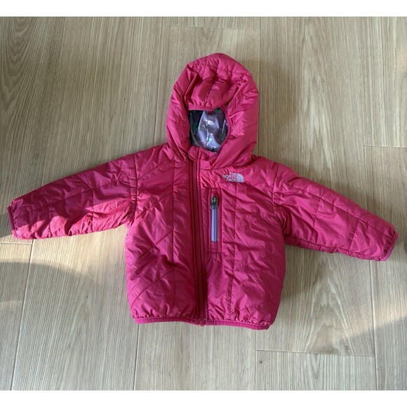 The North Face reversible Baby Puffer jacket 6-12 Months - Picture 1 of 7